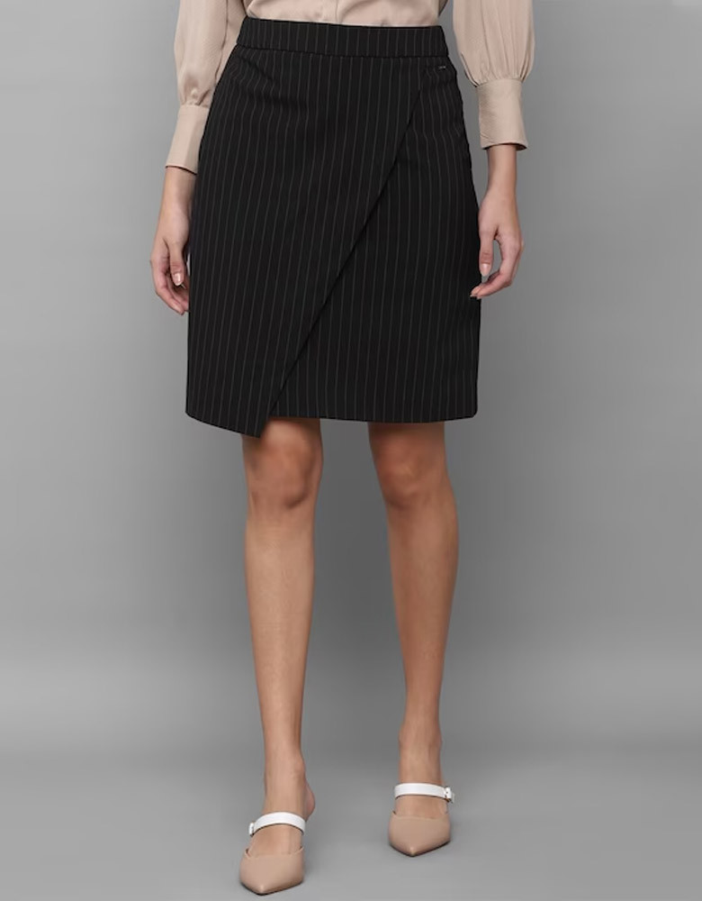 Women Black Striped Straight Knee-Length Skirt